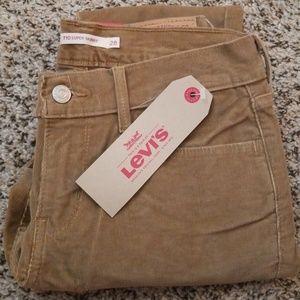 Levi's 710 Super Skinny Jeans